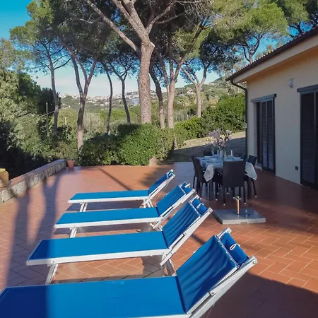 Golfo Stella Villa *