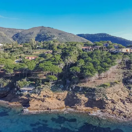 Golfo Stella Villa *