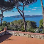 Golfo Stella Villa