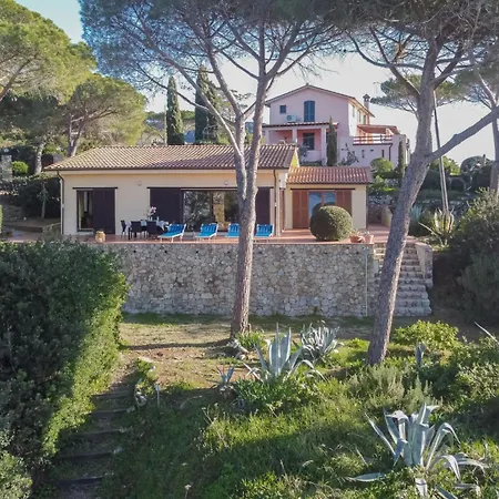 Villa Golfo Stella *