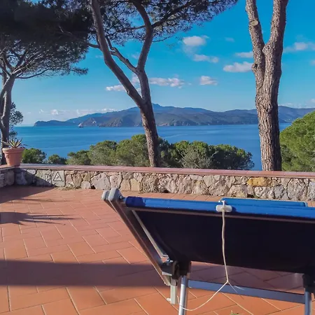 Vila Golfo Stella